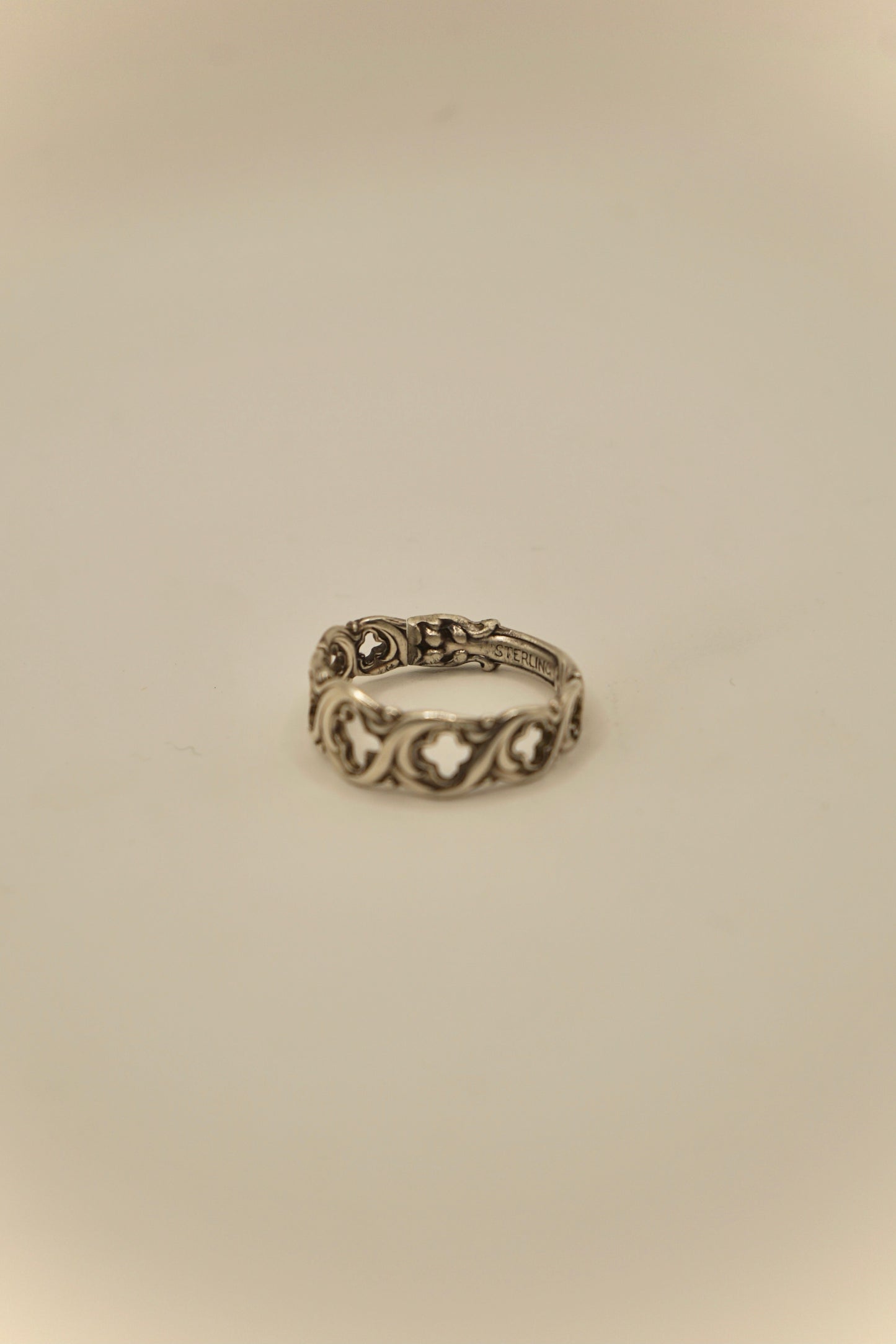 Sterling silver intricate quatrefoil cut-out spoon ring